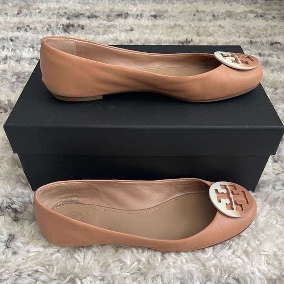 Tory Burch Ombré Logo Flats size 9 Nude leather - Picture 4 of 9